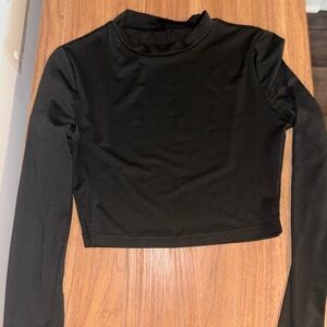 SHEIN Elegant Black Long Sleeve Crop Top